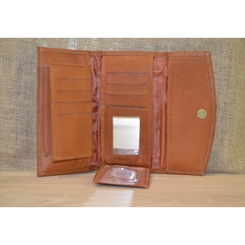 Portfel duży skórzany jasno brązowy z etnicznym kolorowym haftem .